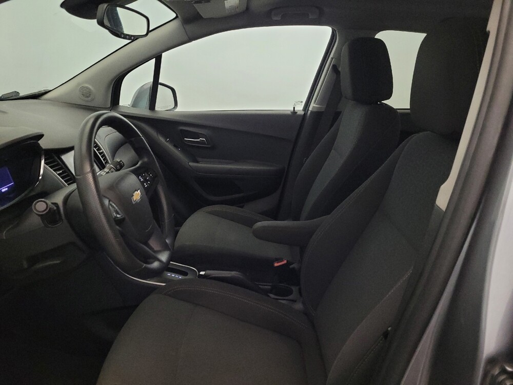 2020 Chevrolet Trax in Temple Hills, MD 20746 - 18143122 17
