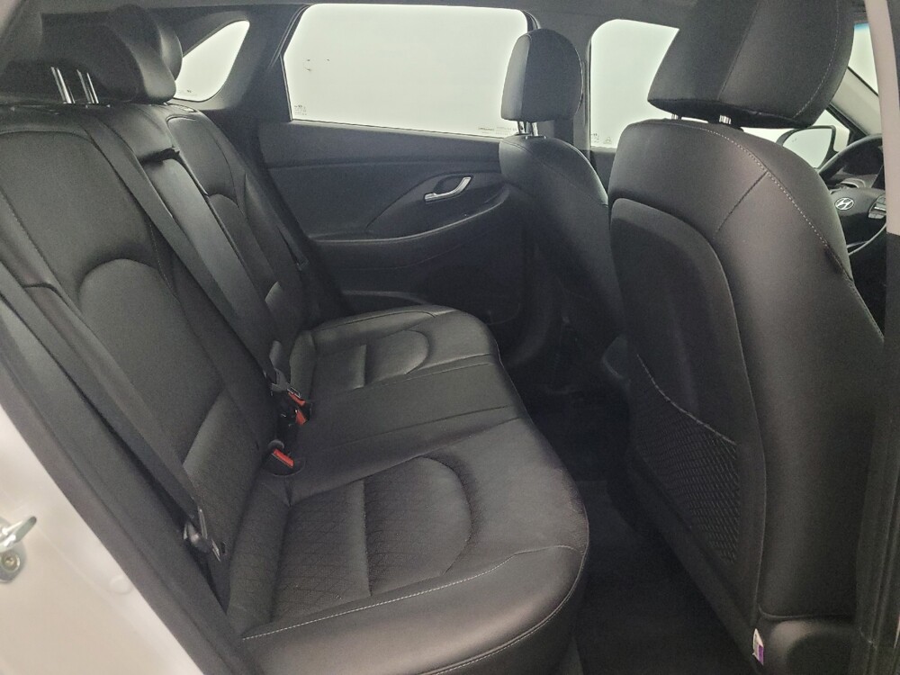 2020 Hyundai Elantra in Glen Burnie, MD 21061 - 18143131 19