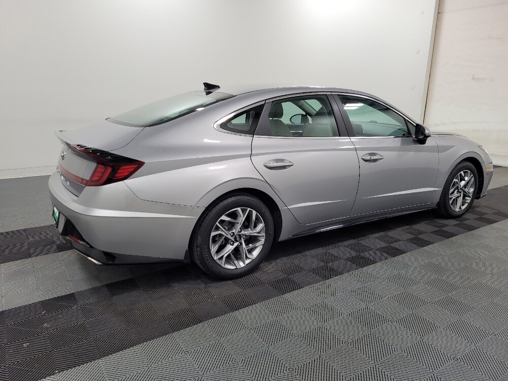 2023 Hyundai Sonata in Langhorne, PA 19047 - 18143135 10
