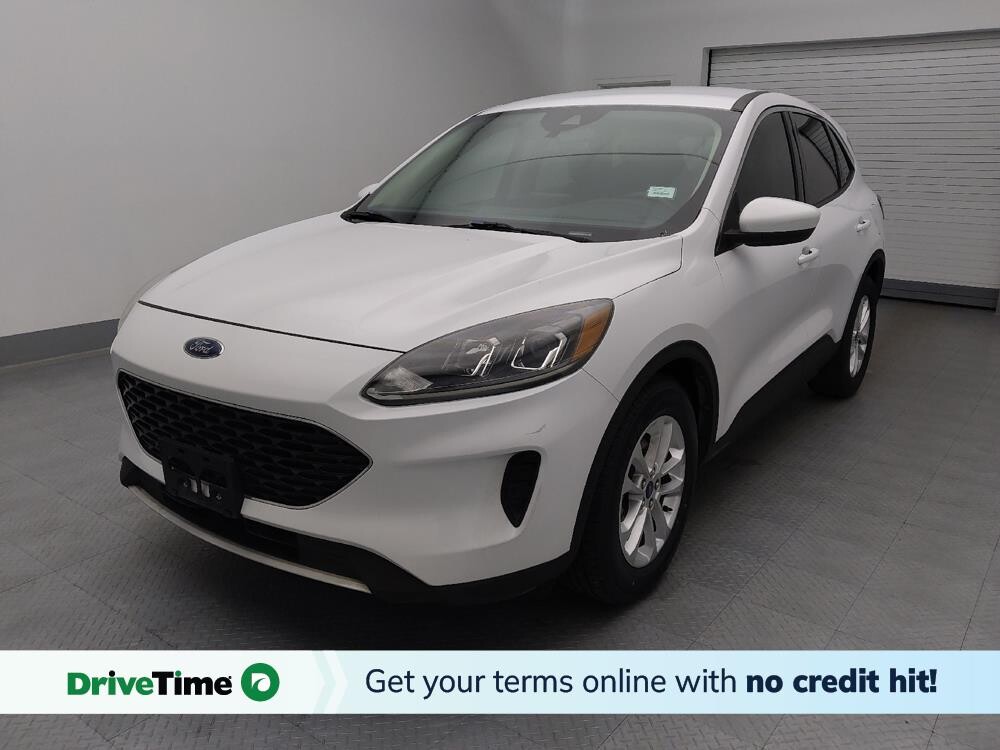 2020 Ford Escape in Gladstone, MO 64118 - 18143136