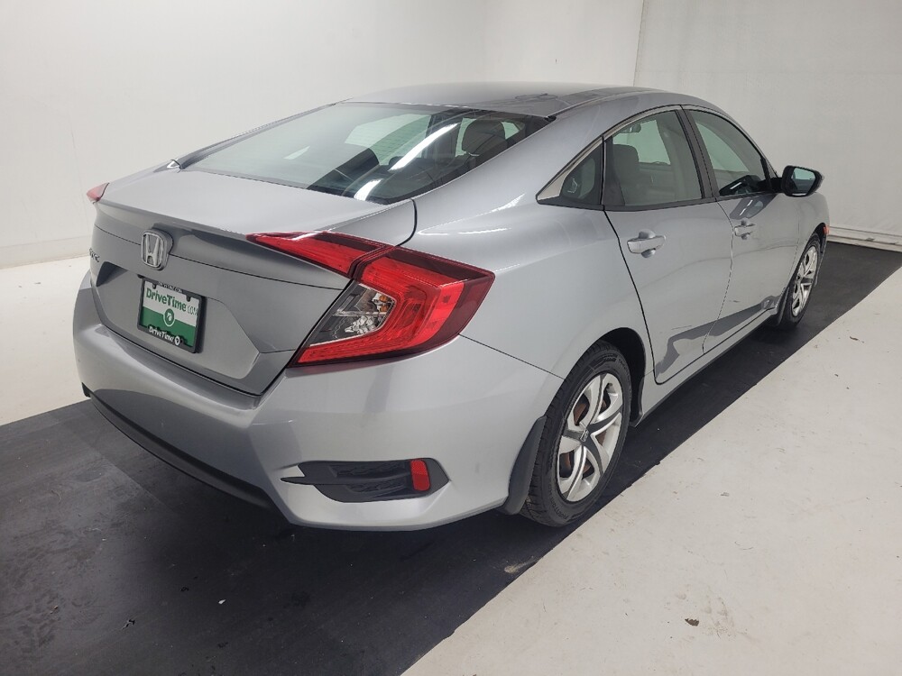 2018 Honda Civic in St. Louis, MO 63136 - 18143139 9