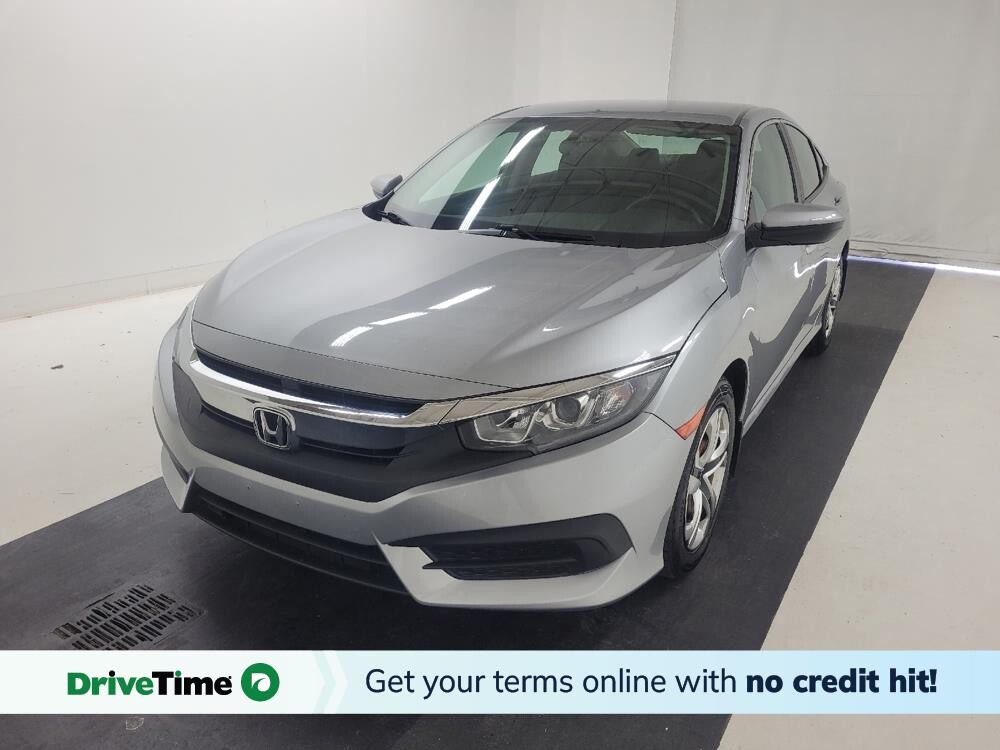 2018 Honda Civic in St. Louis, MO 63136 - 18143139