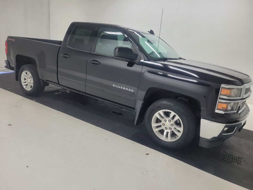 2015 Chevrolet Silverado 1500 in St. Louis, MO 63136 - 18143140 11