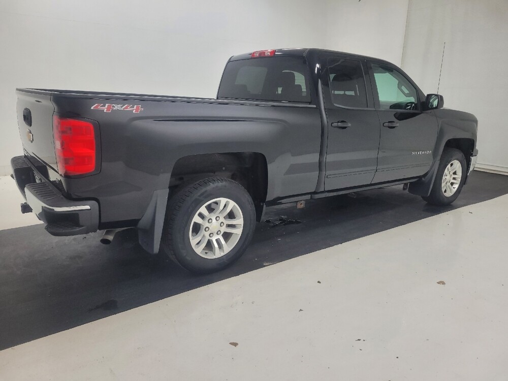 2015 Chevrolet Silverado 1500 in St. Louis, MO 63136 - 18143140 10