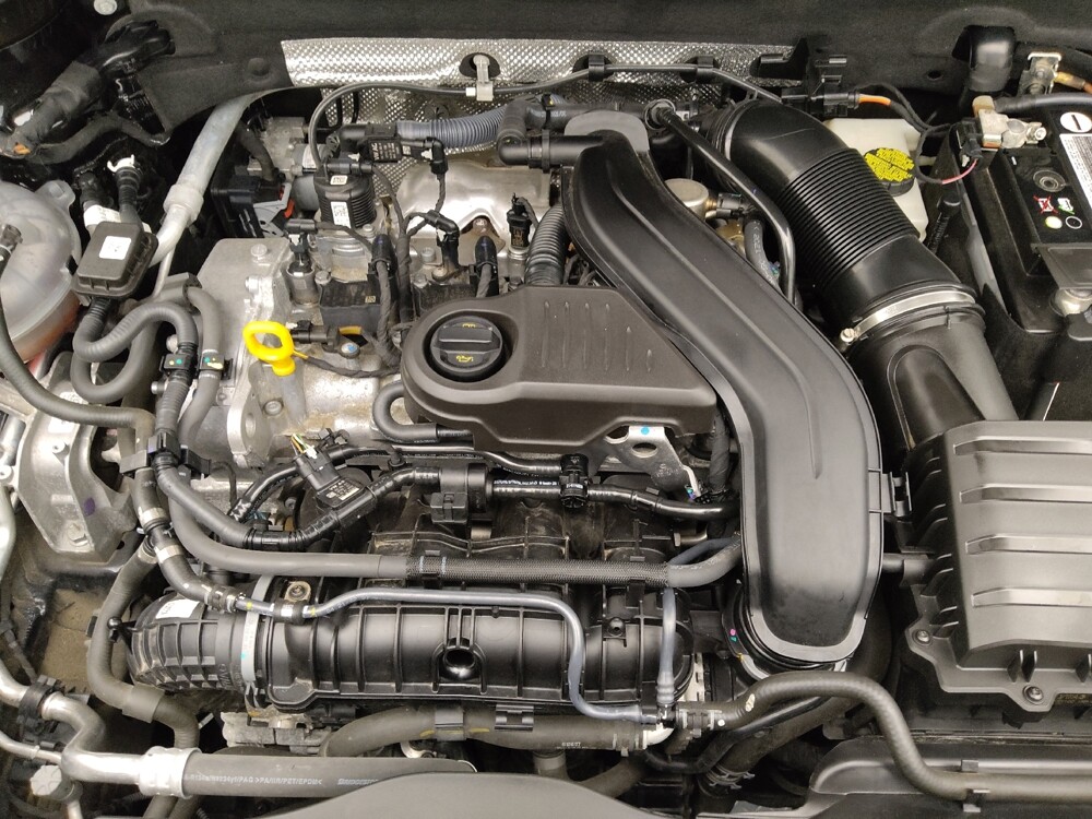 2022 Volkswagen Taos in Topeka, KS 66611 - 18143141 30