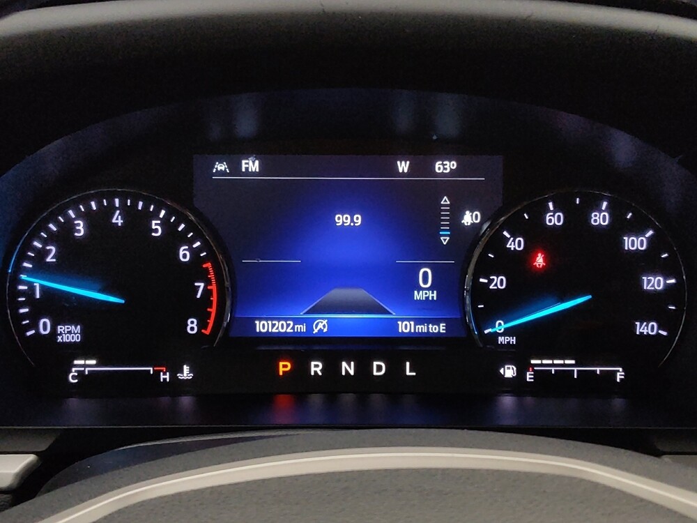 2022 Ford Explorer in St. Louis, MO 63136 - 18143143 23