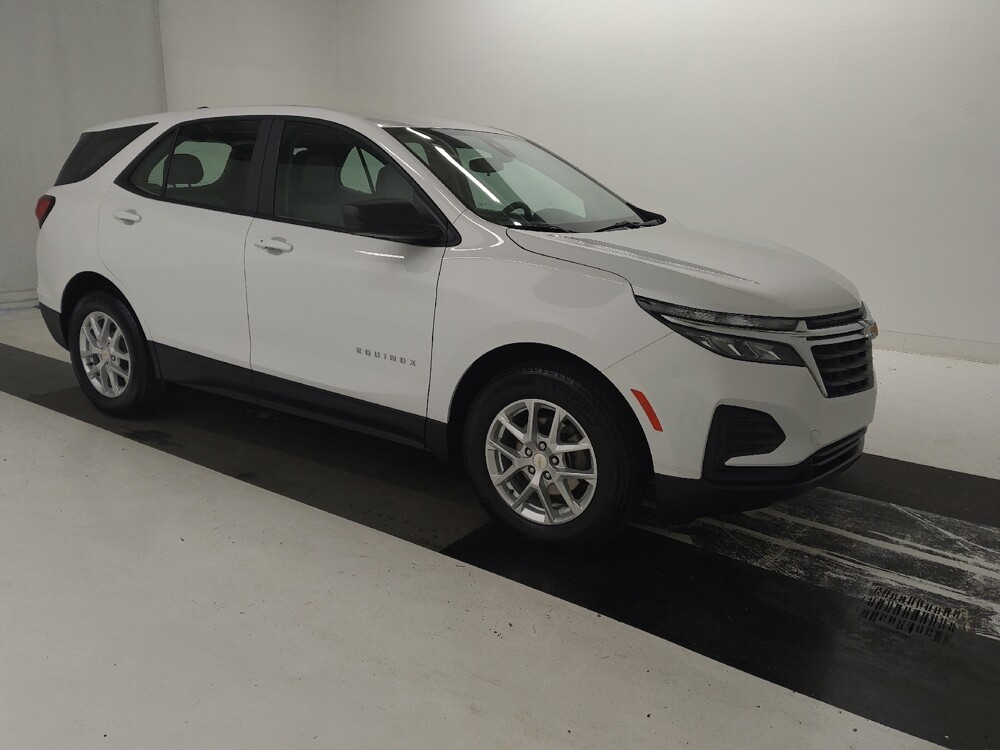2024 Chevrolet Equinox in Wichita, KS 67207 - 18143144 11