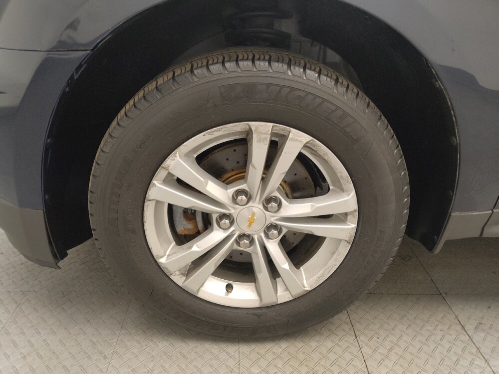2017 Chevrolet Equinox in Peoria, IL 61615 - 18143146 31