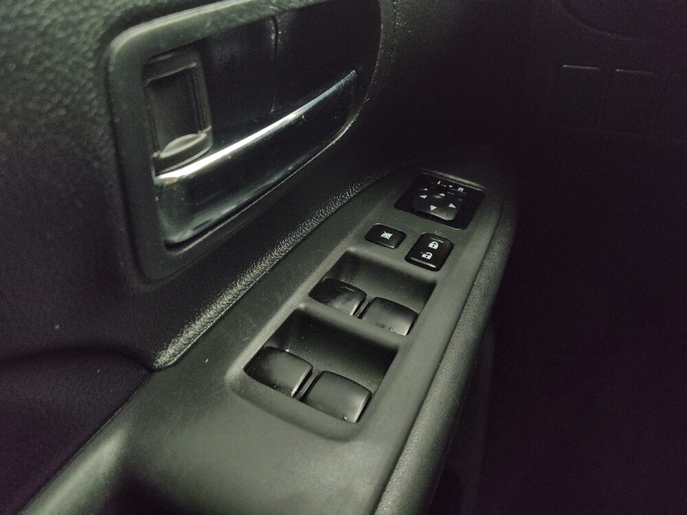 2015 Mitsubishi Outlander in Des Moines, IA 50310 - 18143147 27