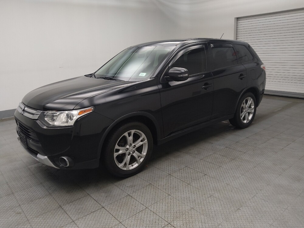 2015 Mitsubishi Outlander in Des Moines, IA 50310 - 18143147 2