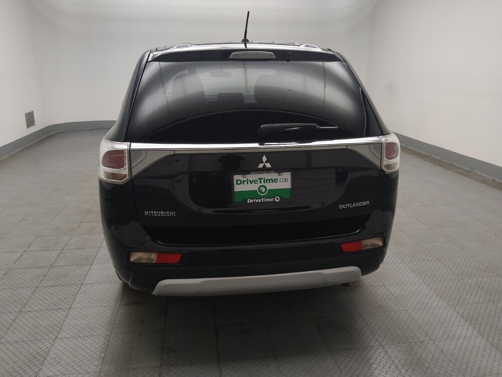 2015 Mitsubishi Outlander in Des Moines, IA 50310 - 18143147 6
