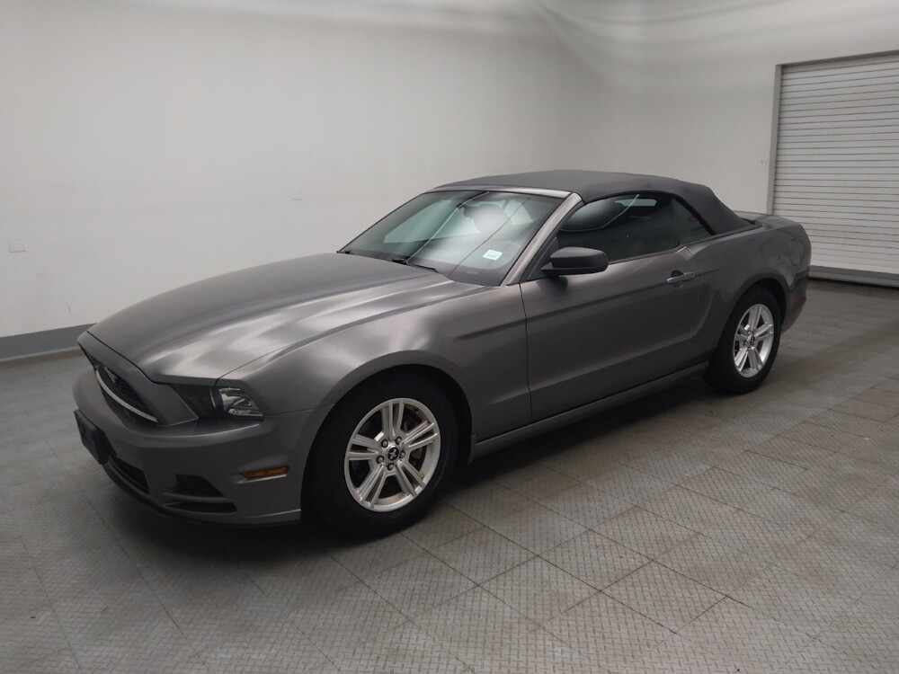 2014 Ford Mustang in Des Moines, IA 50310 - 18143149 2