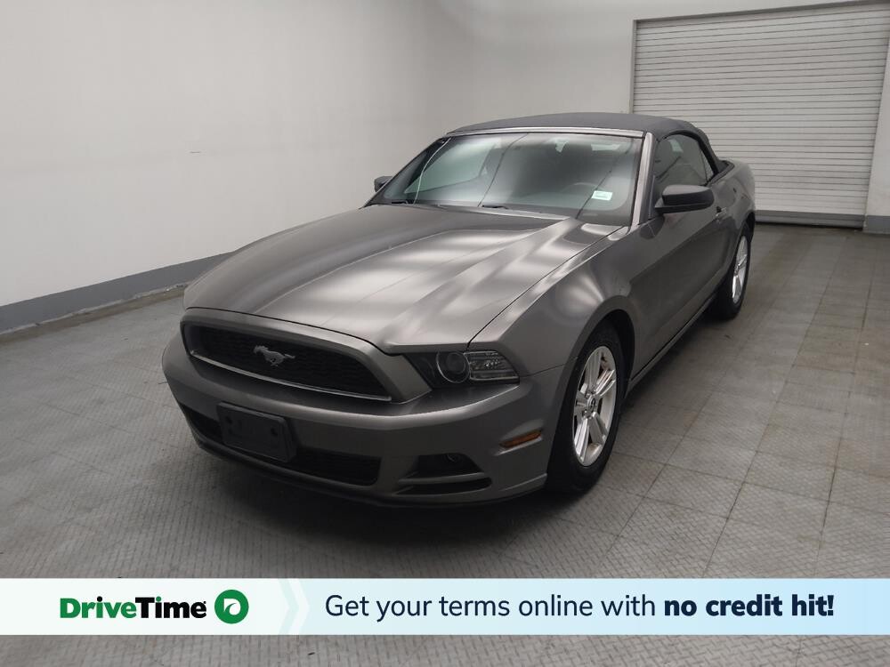 2014 Ford Mustang in Des Moines, IA 50310 - 18143149