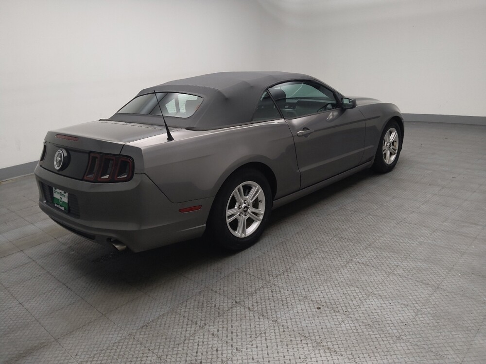 2014 Ford Mustang in Des Moines, IA 50310 - 18143149 10
