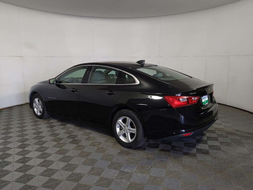 2020 Chevrolet Malibu in Midlothian, IL 60445 - 18143150 3