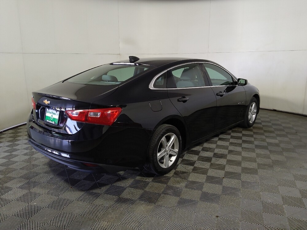 2020 Chevrolet Malibu in Midlothian, IL 60445 - 18143150 9