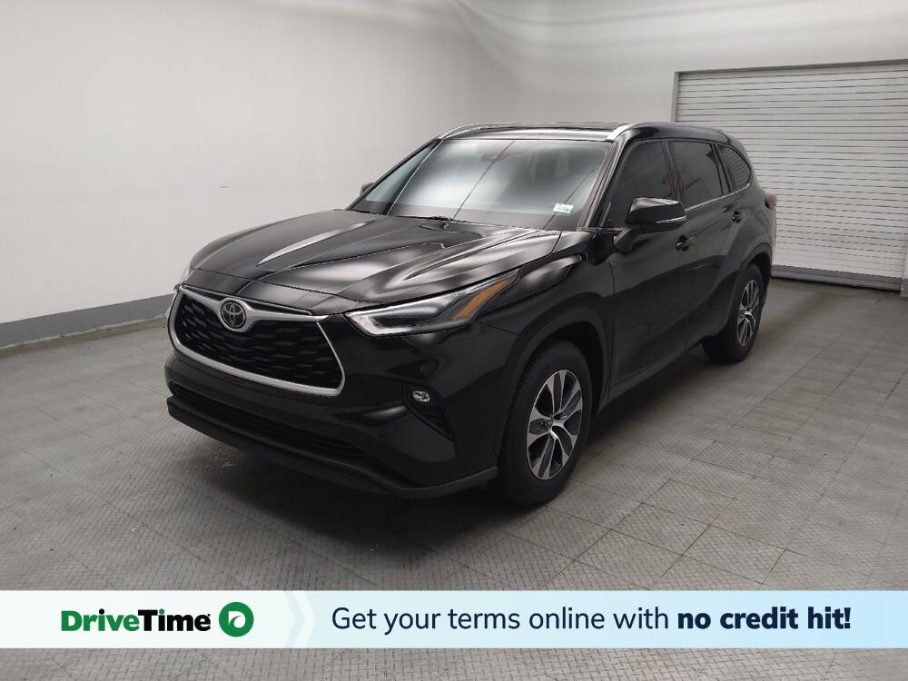 2021 Toyota Highlander in Lombard, IL 60148 - 18143151