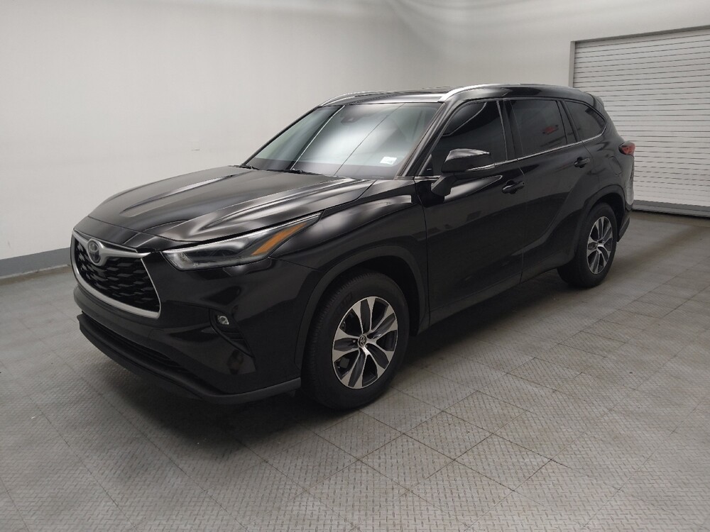 2021 Toyota Highlander in Lombard, IL 60148 - 18143151 2