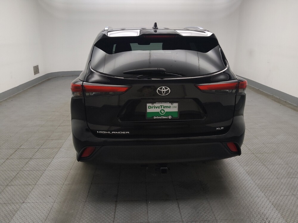 2021 Toyota Highlander in Lombard, IL 60148 - 18143151 6