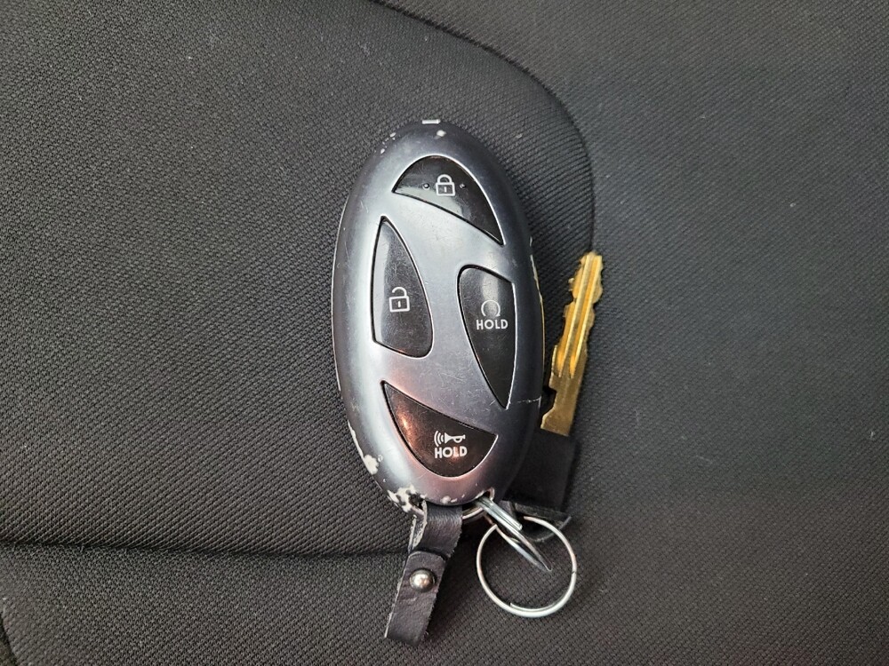 2024 Hyundai Elantra in Grand Rapids, MI 49508 - 18143152 32