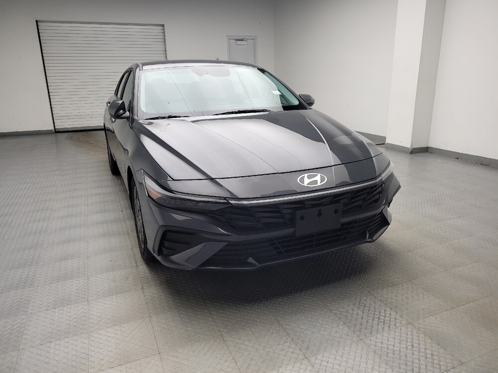 2024 Hyundai Elantra in Grand Rapids, MI 49508 - 18143152 14