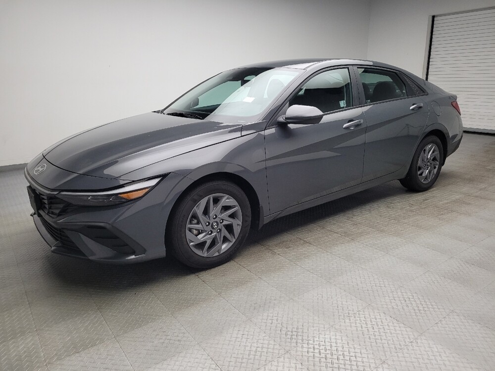 2024 Hyundai Elantra in Grand Rapids, MI 49508 - 18143152 2