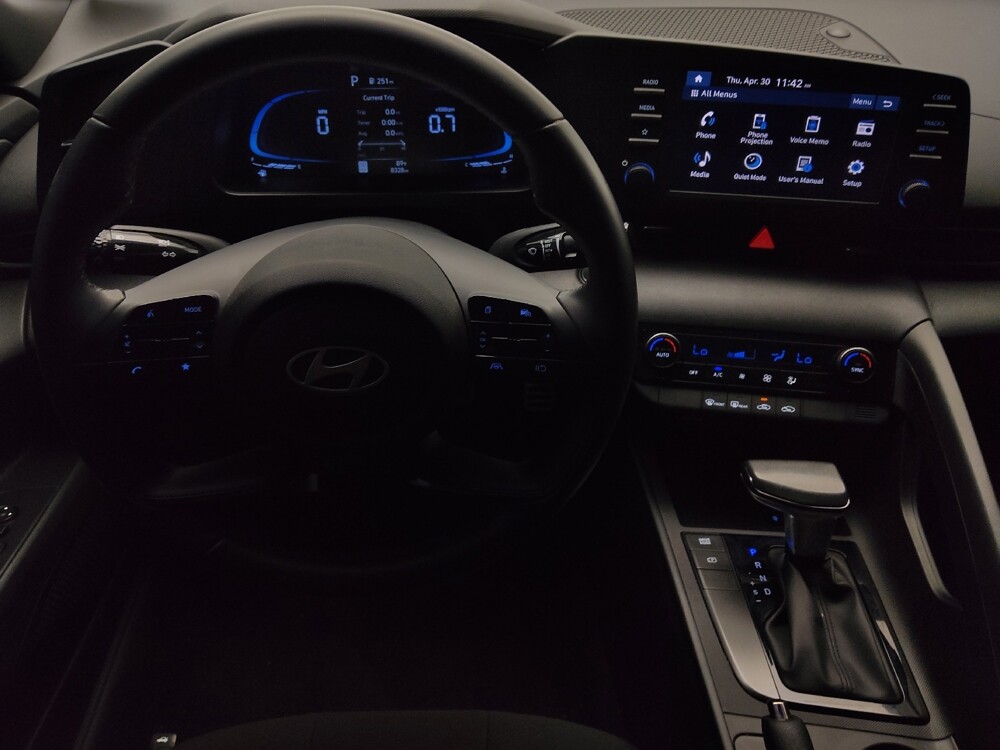 2025 Hyundai Elantra in Savannah, GA 31419 - 18143156 22
