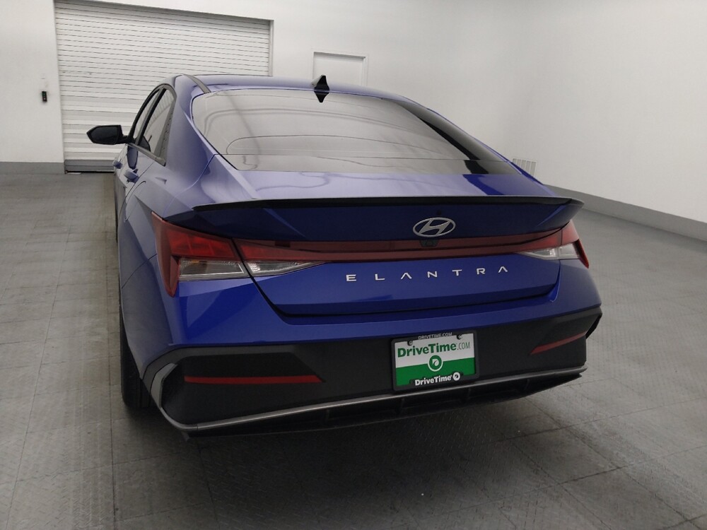 2025 Hyundai Elantra in Savannah, GA 31419 - 18143156 6