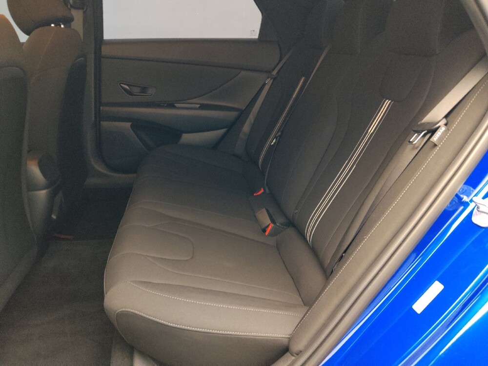 2025 Hyundai Elantra in Savannah, GA 31419 - 18143156 18