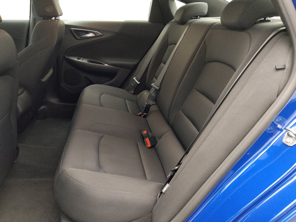 2023 Chevrolet Malibu in Miami, FL 33157 - 18143157 18