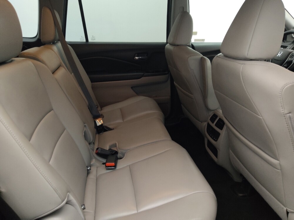 2018 Honda Pilot in Miami, FL 33157 - 18143159 19