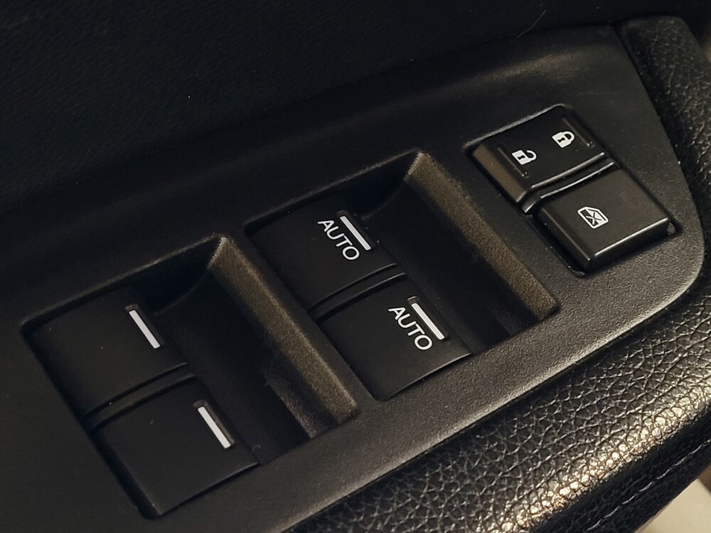 2018 Honda Pilot in Miami, FL 33157 - 18143159 27