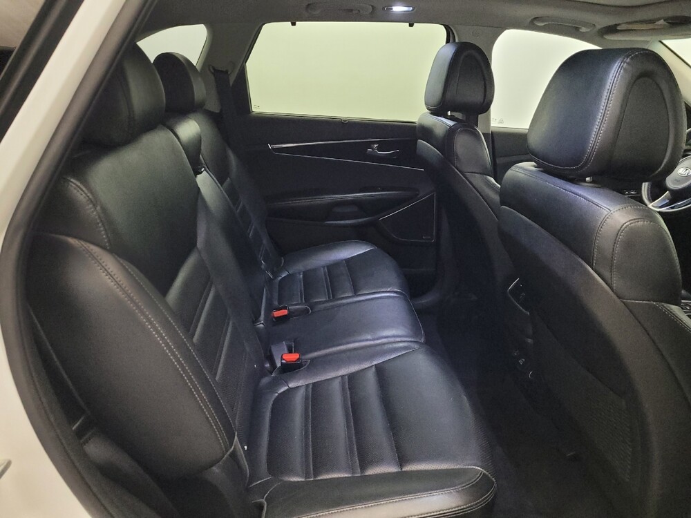 2016 Kia Sorento in Glen Burnie, MD 21061 - 18143161 19