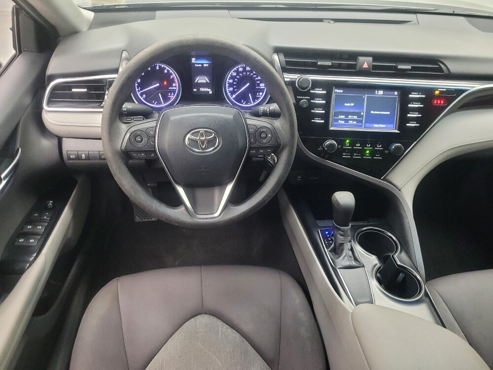 2018 Toyota Camry in Mishawaka, IN 46545 - 18143162 22