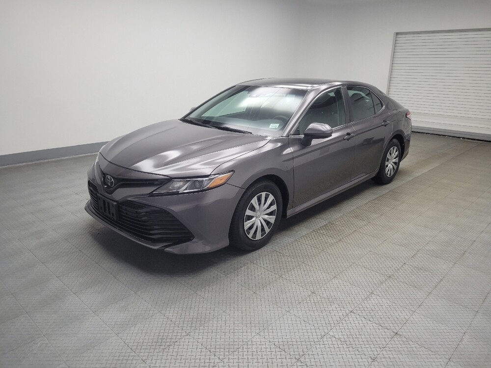 2018 Toyota Camry in Mishawaka, IN 46545 - 18143162 2