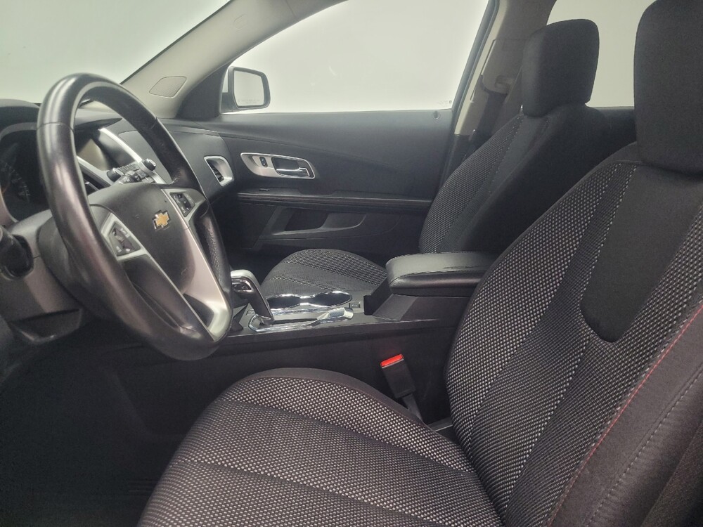 2015 Chevrolet Equinox in Mishawaka, IN 46545 - 18143163 17