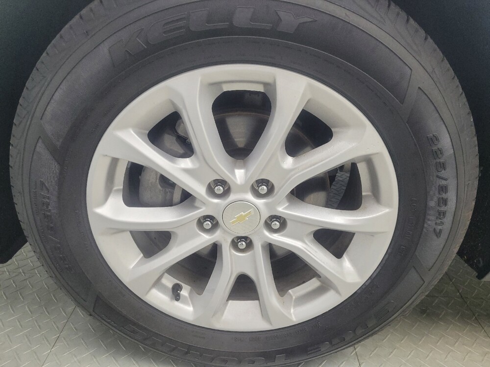 2021 Chevrolet Equinox in Highland, IN 46322 - 18143164 31