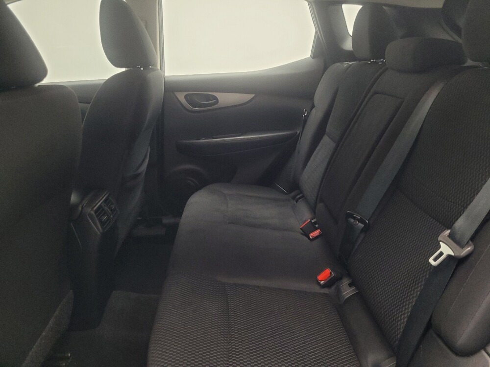 2020 Nissan Rogue Sport in Mishawaka, IN 46545 - 18143168 18