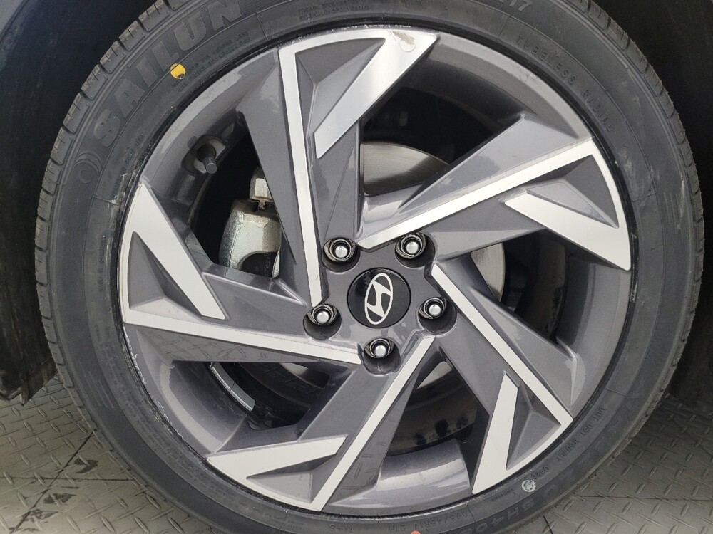 2025 Hyundai Elantra in Glendale, AZ 85301 - 18143172 31
