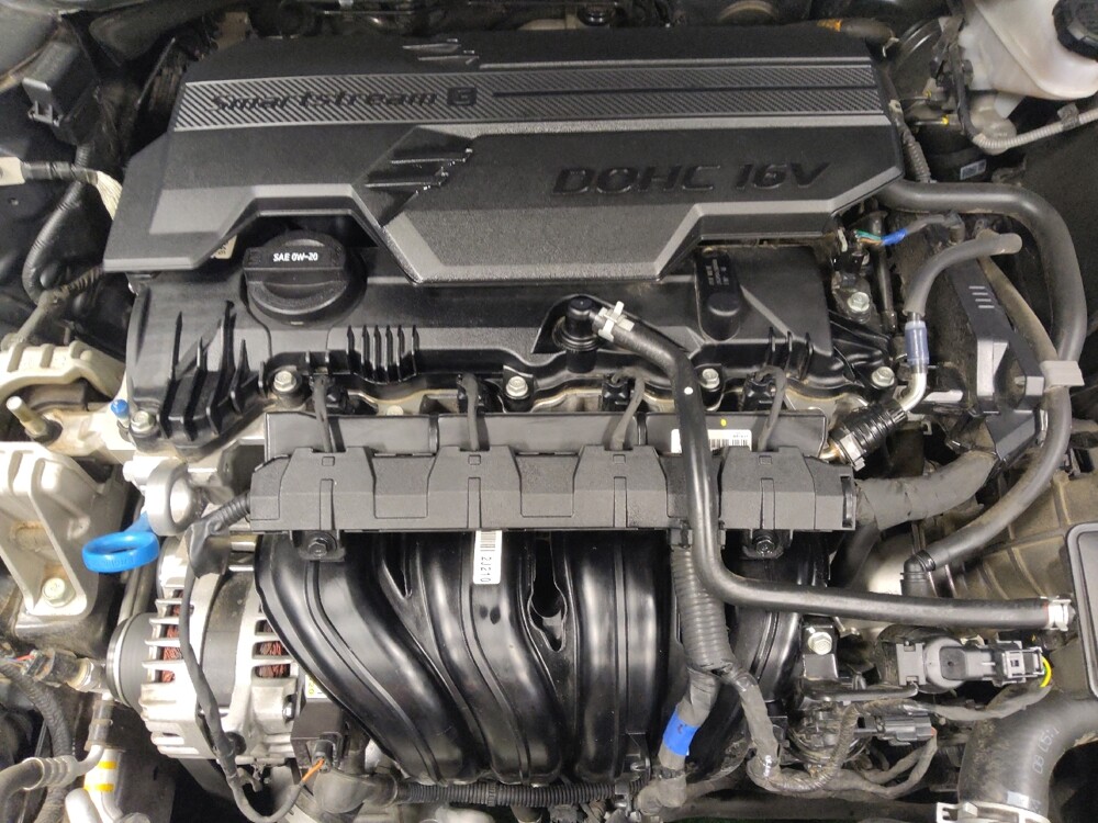 2025 Hyundai Elantra in Glendale, AZ 85301 - 18143172 30