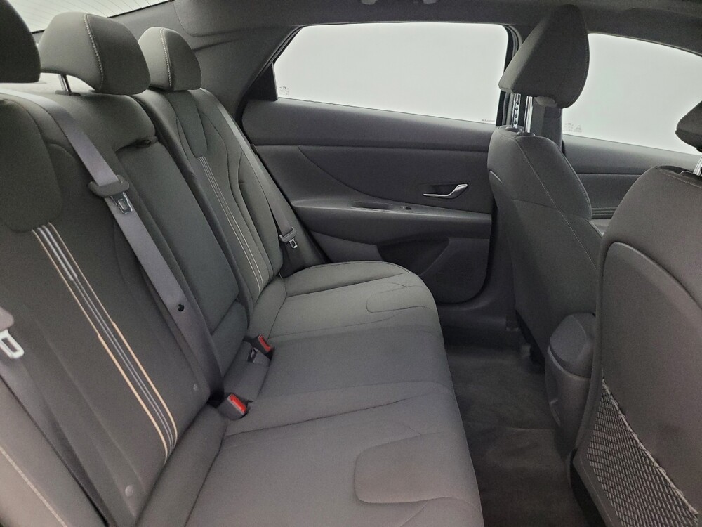 2025 Hyundai Elantra in Glendale, AZ 85301 - 18143172 19
