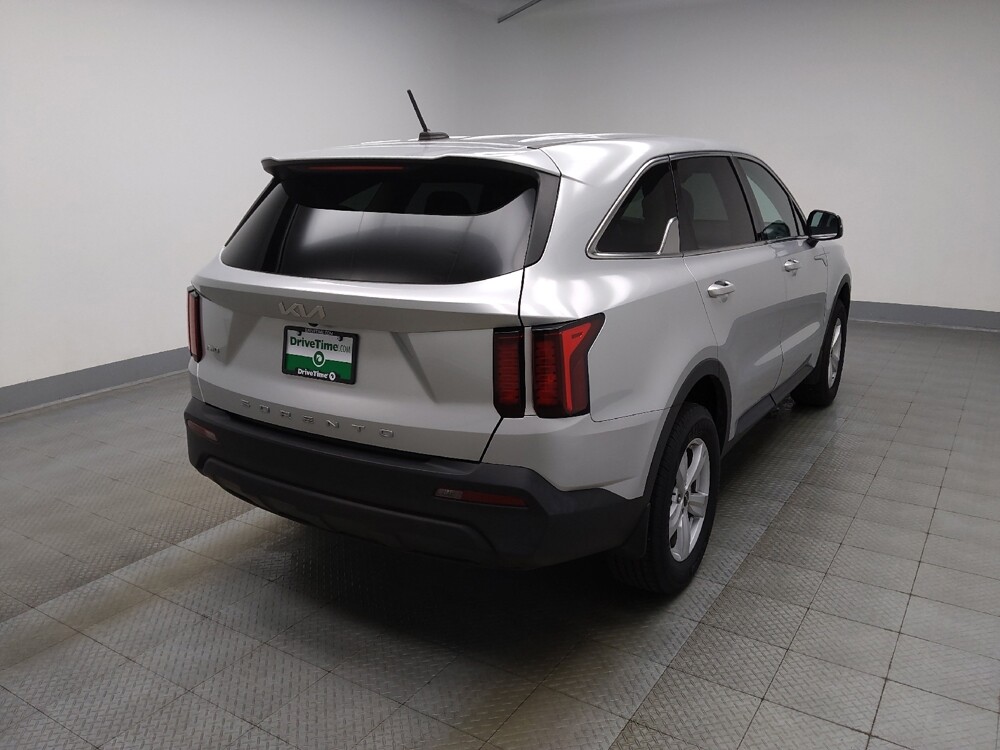 2022 Kia Sorento in Mishawaka, IN 46545 - 18143178 9