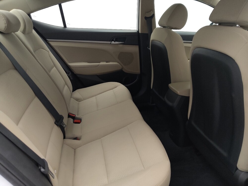 2018 Hyundai Elantra in Savannah, GA 31419 - 18143179 19