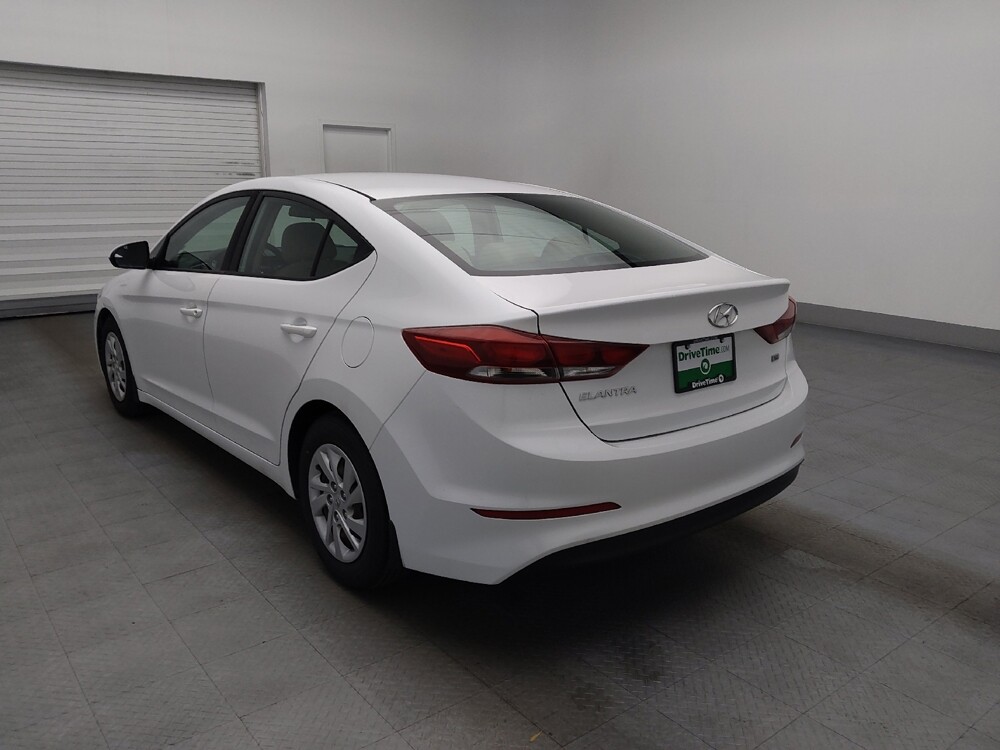 2018 Hyundai Elantra in Savannah, GA 31419 - 18143179 5