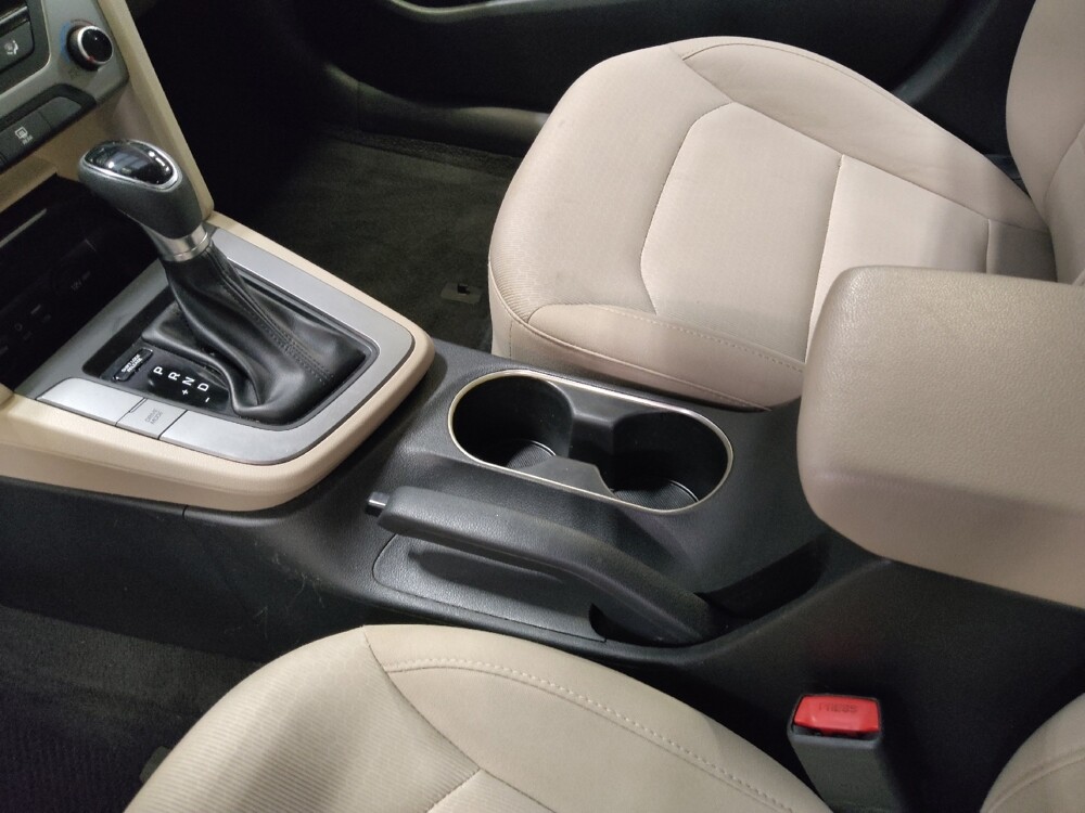 2018 Hyundai Elantra in Savannah, GA 31419 - 18143179 26