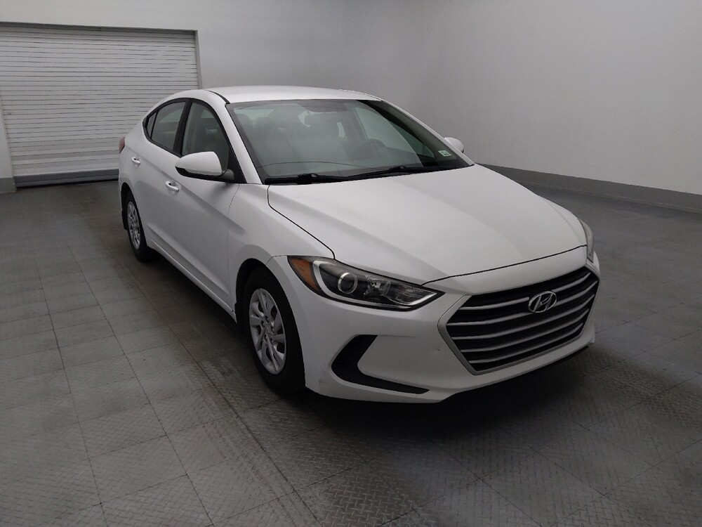 2018 Hyundai Elantra in Savannah, GA 31419 - 18143179 13