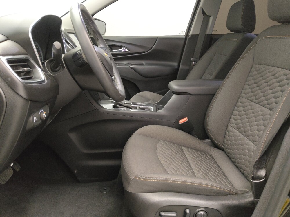 2018 Chevrolet Equinox in Jacksonville, FL 32210 - 18143180 17