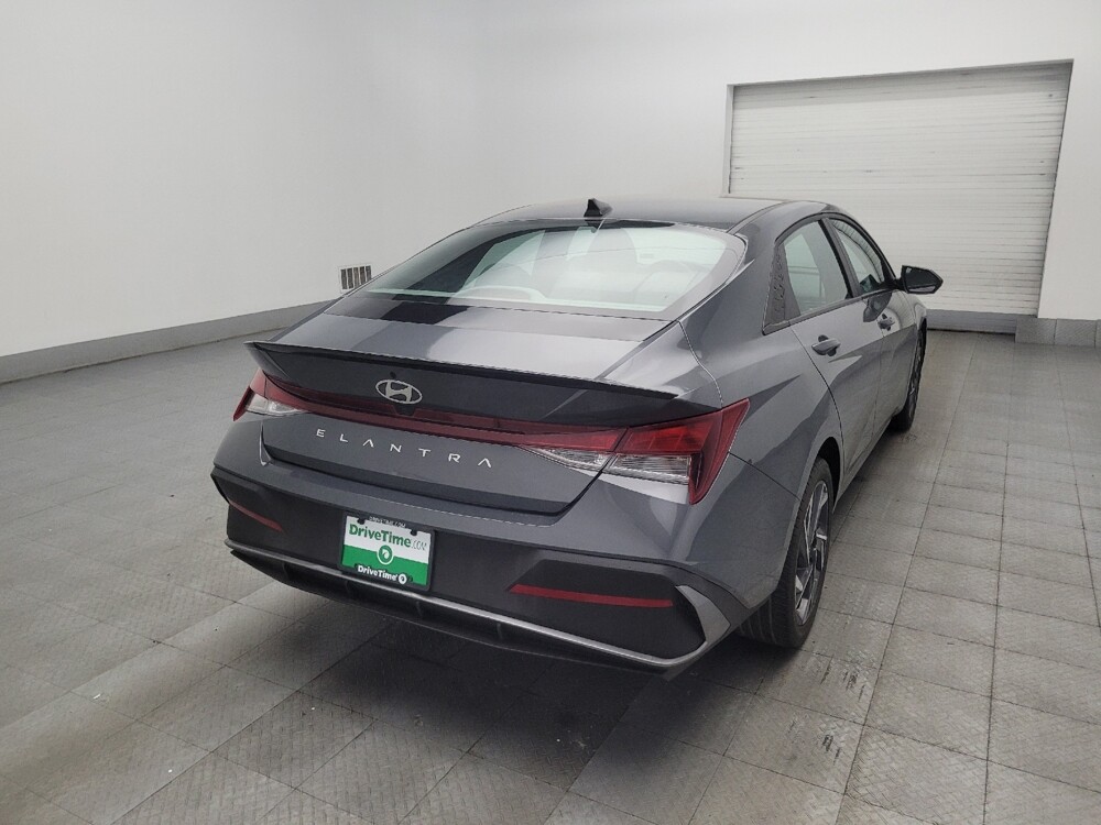 2025 Hyundai Elantra in Augusta, GA 30907 - 18143183 9