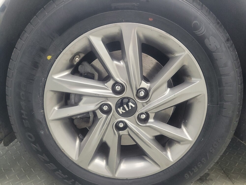 2019 Kia Optima in Highland, IN 46322 - 18143189 31