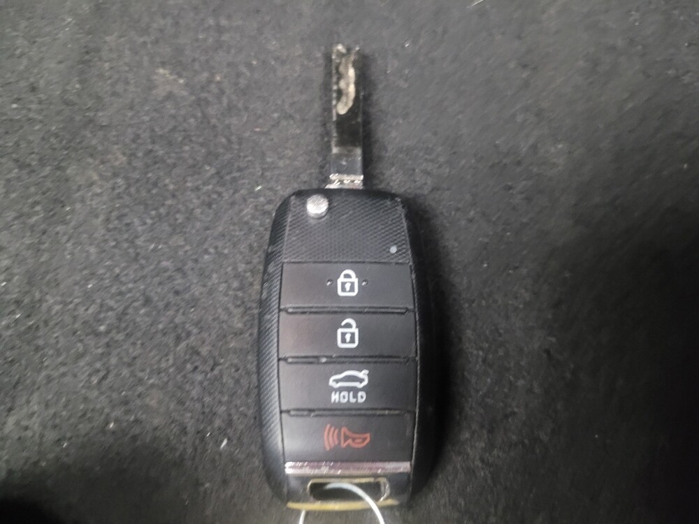 2019 Kia Optima in Highland, IN 46322 - 18143189 32